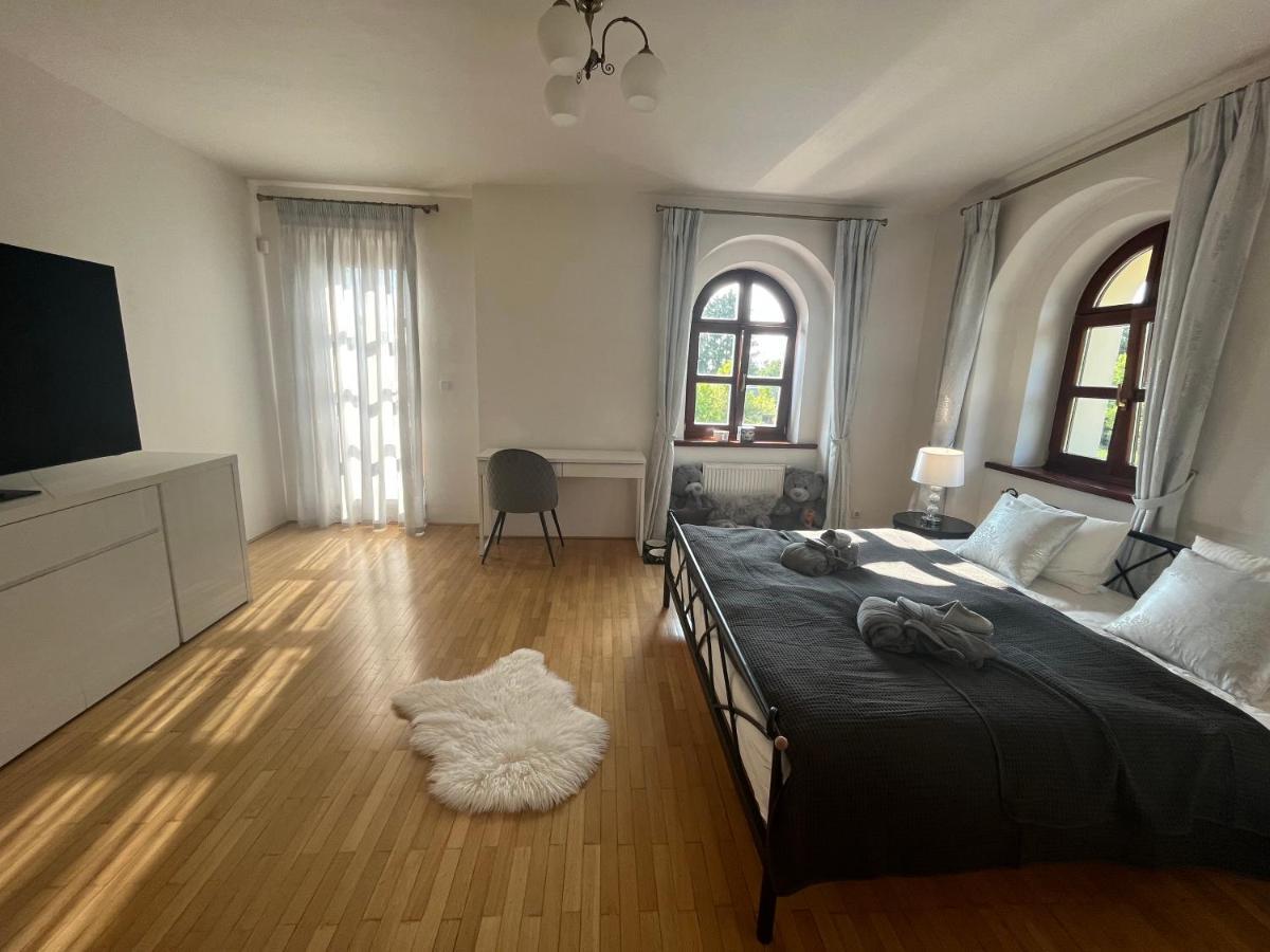 Dogs Resort And Spa Horni Bezdekov Εξωτερικό φωτογραφία